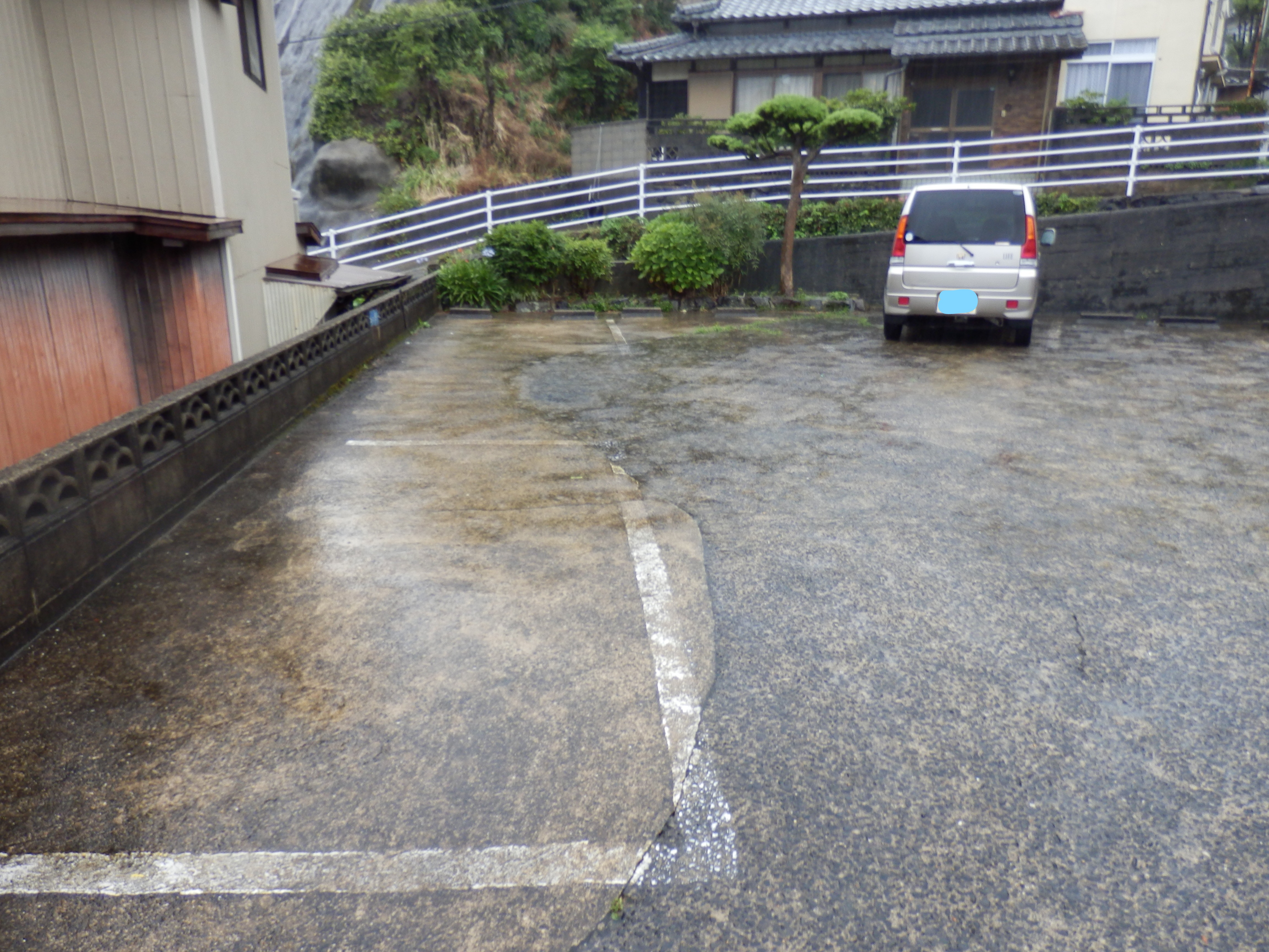 中田駐車場