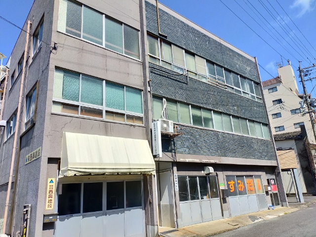 森塚第1ビル1F