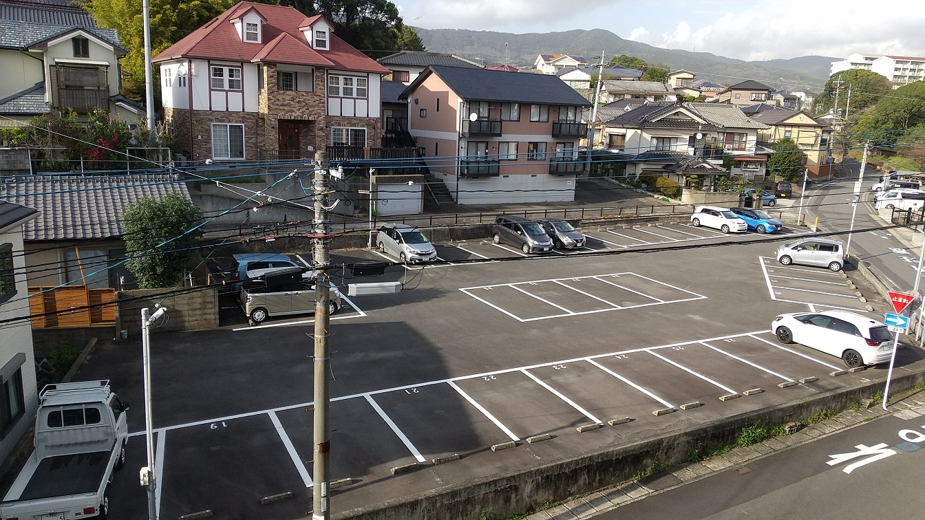 春日駐車場