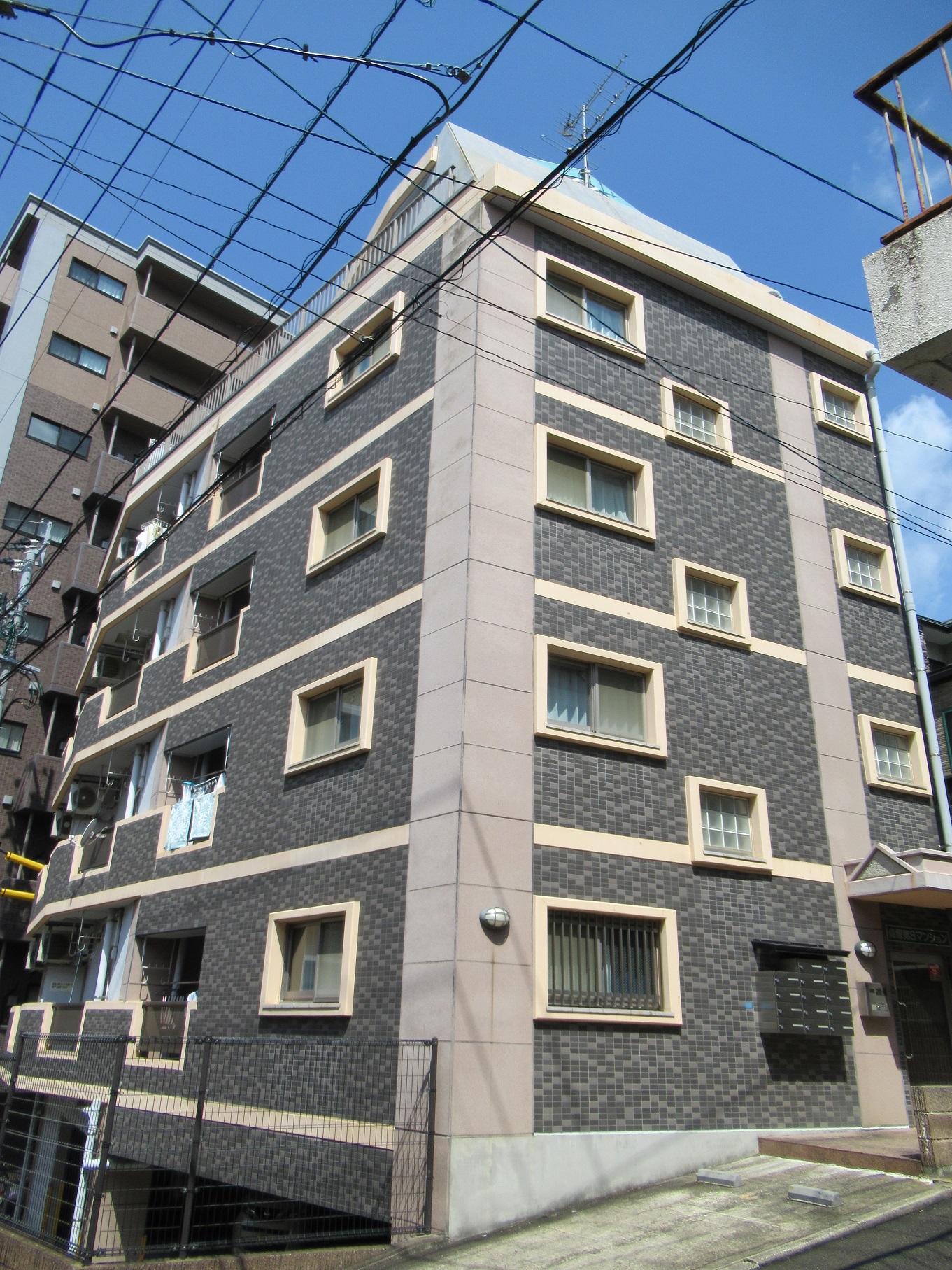 森塚第8マンション 102号室